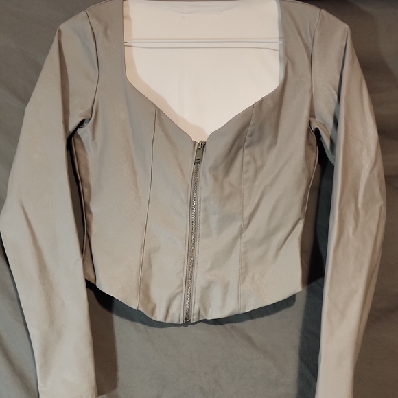 The Unbranded Brand Jackets & Blazers - Gray Women's Shirt/jacket